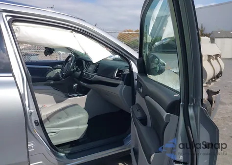 2015 Toyota Highlander Xle V6 from USA, damaged, VIN 5TDJKRFH2FS191443